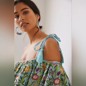 Sz Small Là Fuori x Anthroplogie Embroidered One Shoulder Pull-on Romper